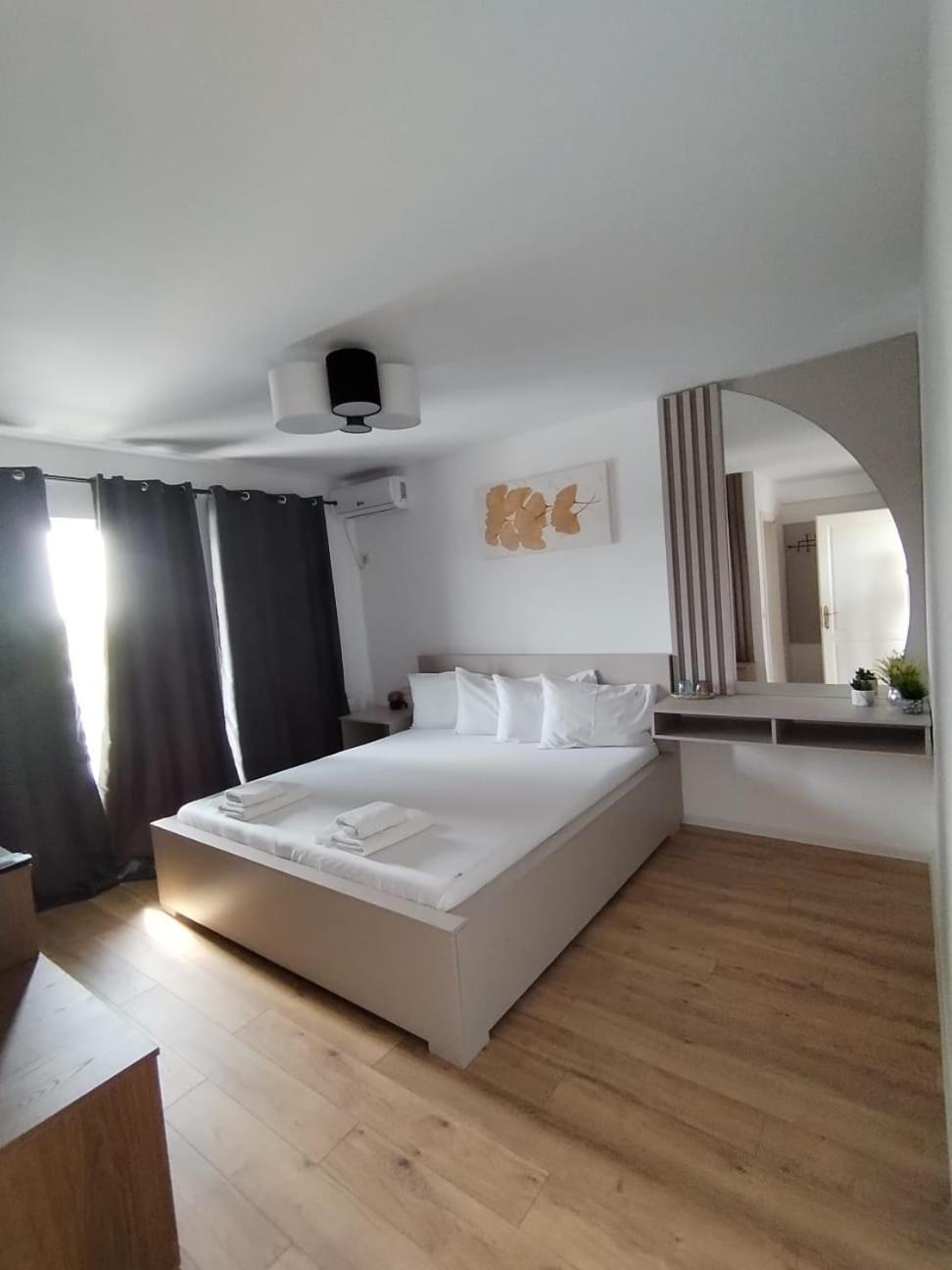 Pensiunea Prigoria Hotel มูรีกีโอล ภายนอก รูปภาพ