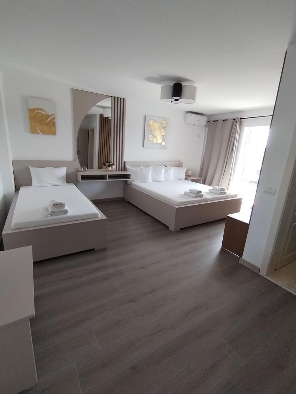 Pensiunea Prigoria Hotel มูรีกีโอล ภายนอก รูปภาพ